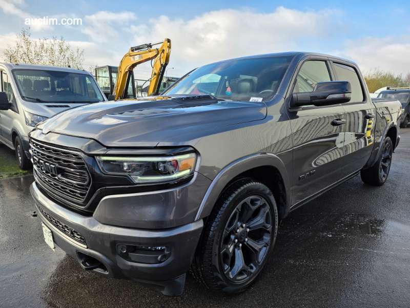 Dodge RAM 1500 Limited Night Edition Crew Cab 4x4