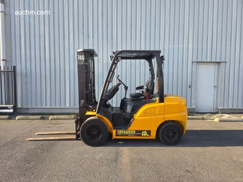 Chariot élévateur Hyundai 30D-9E 2017